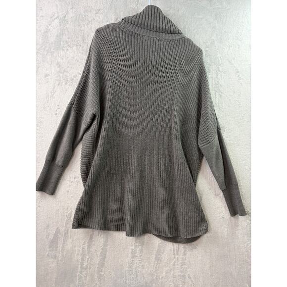 Chic & Cozy: Rachel Zoe Ribbed Knit Turtleneck Sweater – Gray – XL - Picture 4 of 6